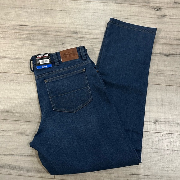 Kirkland Signature Men's Comfort Stretch Straight Fit Jeans - size 36x34 - Picture 5 of 8